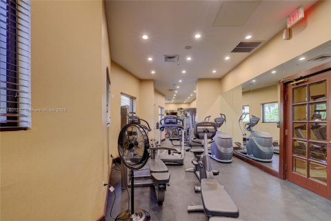 Condo in Sunny Isles Beach, Florida, 2 bedrooms  № 1864066 - photo 25