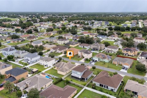 House in Kissimmee, Florida 3 bedrooms, 174.28 sq.m. № 2380661 - photo 30