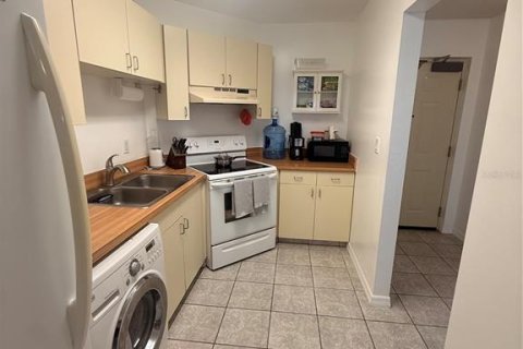 Copropriété à louer à Tierra Verde, Floride: 1 chambre, 61.78 m2 № 2408384 - photo 4
