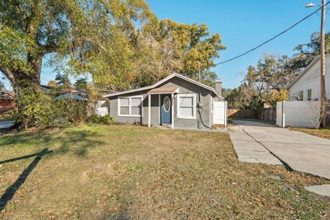 Casa en Tampa, Florida 3 dormitorios, 98.1 m2 № 2140896