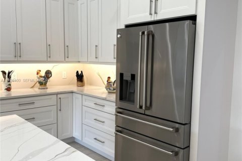 Villa ou maison à vendre à Palm Beach Gardens, Floride: 4 chambres, 289.2 m2 № 1994297 - photo 14