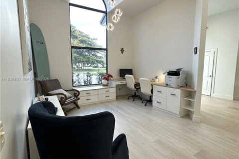 Villa ou maison à vendre à Palm Beach Gardens, Floride: 4 chambres, 289.2 m2 № 1994297 - photo 21