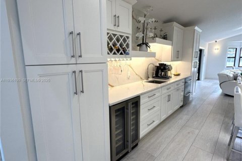 Villa ou maison à vendre à Palm Beach Gardens, Floride: 4 chambres, 289.2 m2 № 1994297 - photo 16