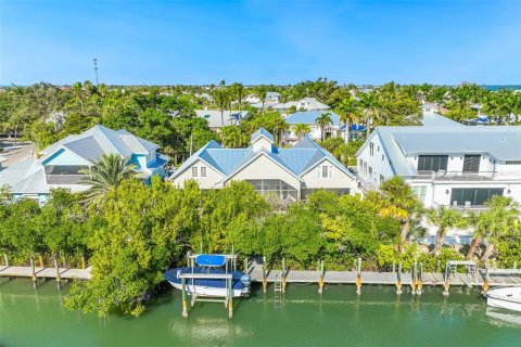 Villa ou maison à Boca Grande, Floride 4 chambres, 375.23 m2 № 2115877