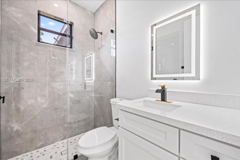 Casa en venta en Cape Coral, Florida, 3 dormitorios № 2000531 - foto 15