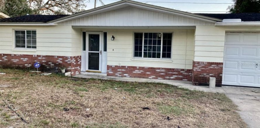 House in Holiday, Florida 3 bedrooms, 95.88 sq.m. № 2259502