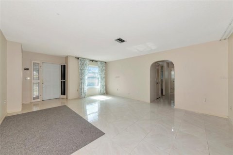 Купить виллу или дом в Брейдентон, Флорида 10 комнат, 220.27м2, № 1745071 - фото 23