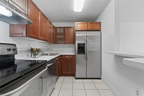 Condominio en venta en Miami, Florida, 2 dormitorios, 80.55 m2 № 2188979 - foto 5