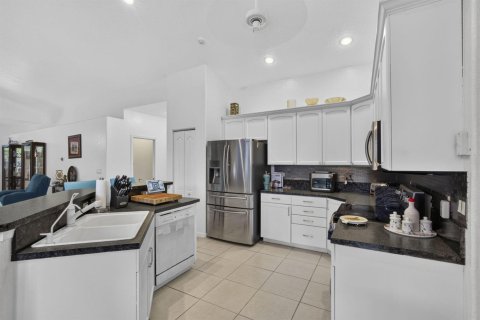 House in Loxahatchee Groves, Florida 4 bedrooms, 238.94 sq.m. № 2270853 - photo 23
