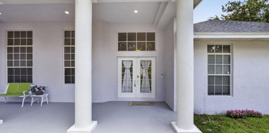 House in Loxahatchee Groves, Florida 4 bedrooms, 238.94 sq.m. № 2270853