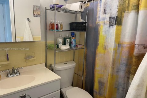 Condominio en alquiler en Miami Gardens, Florida, 1 dormitorio, 66.05 m2 № 1933512 - foto 7