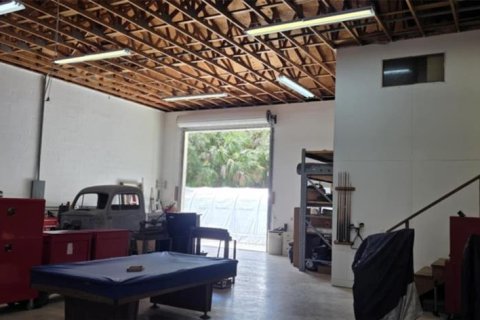 Casa en venta en Indiantown, Florida, 4 dormitorios, 258.18 m2 № 1869583 - foto 28