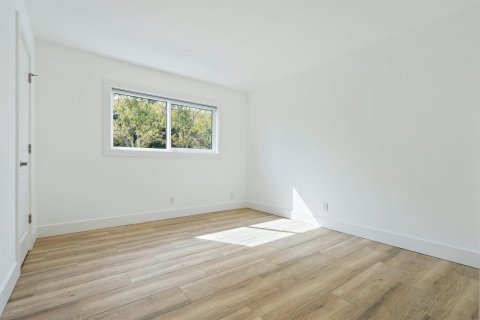 Apartment in North Palm Beach, Florida 3 bedrooms, 957.26 sq.m. № 2400025 - photo 8