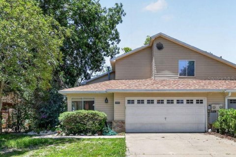 Villa ou maison à Mount Dora, Floride 3 chambres, 145.76 m2 № 2219600