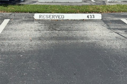 Купить кондоминиум в Халландейл-Бич, Флорида 1 спальня, 85.01м2, № 1960568 - фото 29