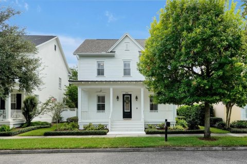 House in Orlando, Florida 4 bedrooms, 248.61 sq.m. № 2316648