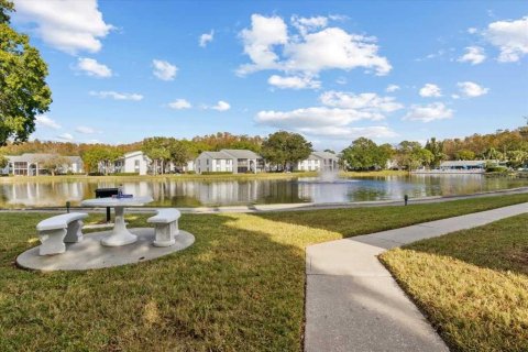 Condo in Tarpon Springs, Florida, 2 bedrooms  № 1443037 - photo 23