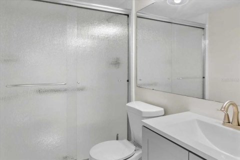 Condo in Tarpon Springs, Florida, 2 bedrooms  № 1443037 - photo 8