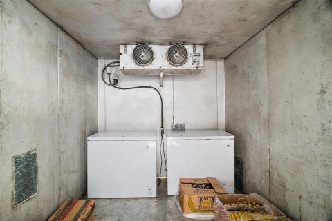 Propiedad comercial en venta en Apopka, Florida, 148.46 m2 № 1905782 - foto 22