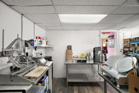 Propiedad comercial en venta en Apopka, Florida, 148.46 m2 № 1905782 - foto 20