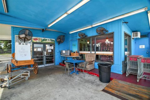 Propiedad comercial en venta en Apopka, Florida, 148.46 m2 № 1905782 - foto 4