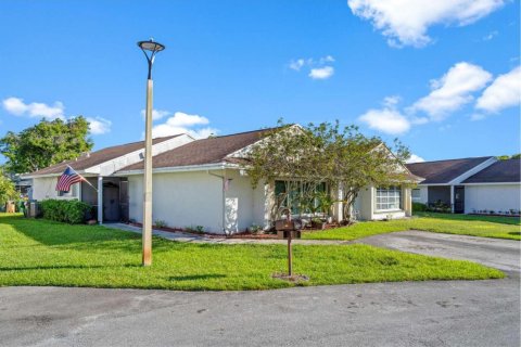 Condominio en Davie, Florida, 3 dormitorios  № 2078652