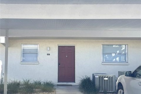 Condo in Venice, Florida, 2 bedrooms  № 1780305 - photo 1