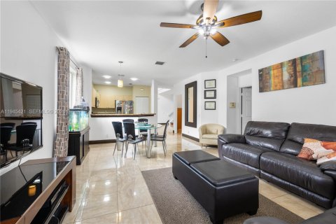 Casa en venta en Weston, Florida, 5 dormitorios, 234.67 m2 № 2002858 - foto 11