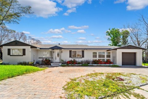 House in Saint Pete Beach, Florida 3 bedrooms, 126.9 sq.m. № 1835678 - photo 3