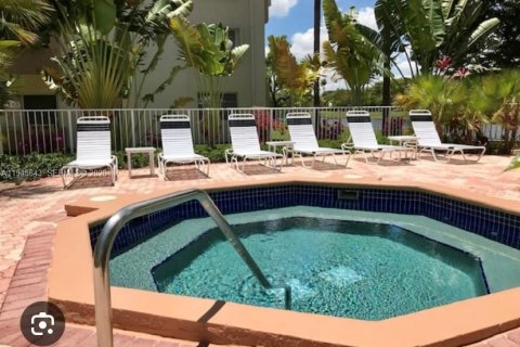 Appartement à louer à Miami, Floride: 1 chambre, 66.43 m2 № 2002139 - photo 16