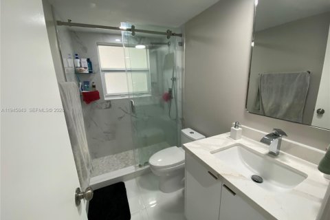 Appartement à louer à Miami, Floride: 1 chambre, 66.43 m2 № 2002139 - photo 10