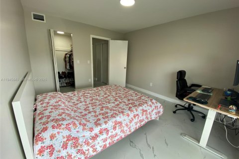 Appartement à louer à Miami, Floride: 1 chambre, 66.43 m2 № 2002139 - photo 9