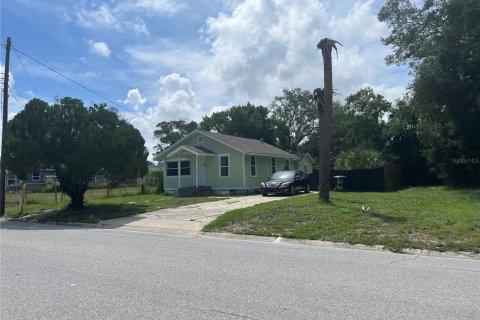 House in Clearwater, Florida 3 bedrooms, 60.57 sq.m. № 1354091 - photo 3