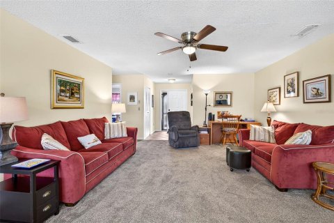 Condominio en venta en Sun City Center, Florida, 2 dormitorios, 111.76 m2 № 1833554 - foto 11