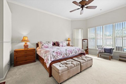 Villa ou maison à vendre à Plantation, Floride: 4 chambres, 248.42 m2 № 2070772 - photo 5