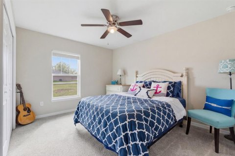 House in Ocala, Florida 3 bedrooms, 155.24 sq.m. № 2206226 - photo 12