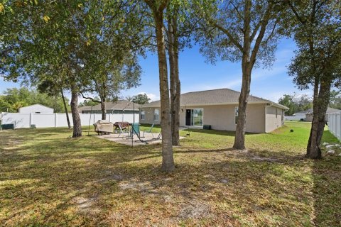 House in Ocala, Florida 3 bedrooms, 155.24 sq.m. № 2206226 - photo 21