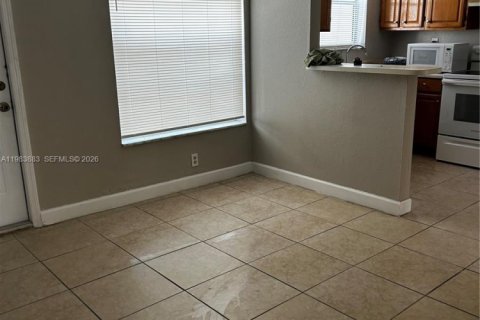 Villa ou maison à vendre à North Lauderdale, Floride: 3 chambres, 128.21 m2 № 2049491 - photo 14