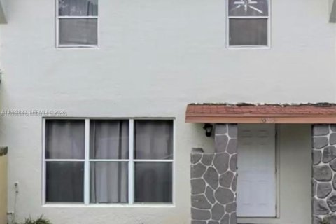 Villa ou maison à North Lauderdale, Floride 3 chambres, 128.21 m2 № 2049491