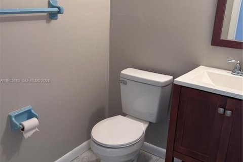 Villa ou maison à vendre à North Lauderdale, Floride: 3 chambres, 128.21 m2 № 2049491 - photo 11