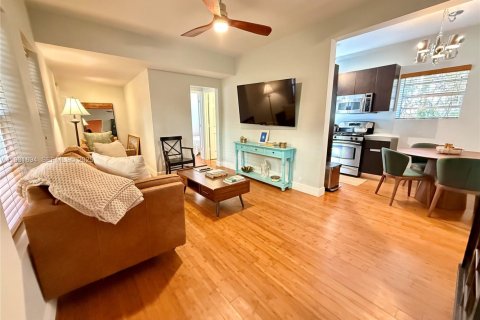 Copropriété à louer à Miami Beach, Floride: 1 chambre, 56.02 m2 № 1991492 - photo 5