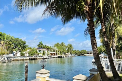 Copropriété à louer à Miami Beach, Floride: 1 chambre, 56.02 m2 № 1991492 - photo 15