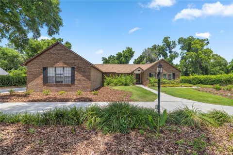 House in Ocala, Florida 4 bedrooms, 335.84 sq.m. № 1199962 - photo 4
