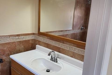 Copropriété à louer à Hialeah, Floride: 2 chambres, 85.93 m2 № 2085062 - photo 9