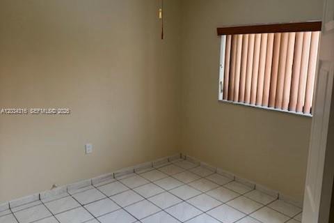 Copropriété à louer à Hialeah, Floride: 2 chambres, 85.93 m2 № 2085062 - photo 7
