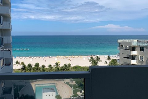 Снять в аренду кондоминиум в Майами-Бич, Флорида 48.31м2, № 2000716 - фото 2