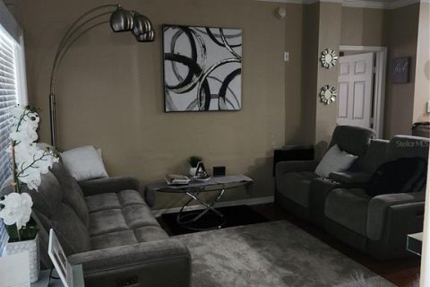 Condo in Orlando, Florida, 2 bedrooms  № 1821352 - photo 3