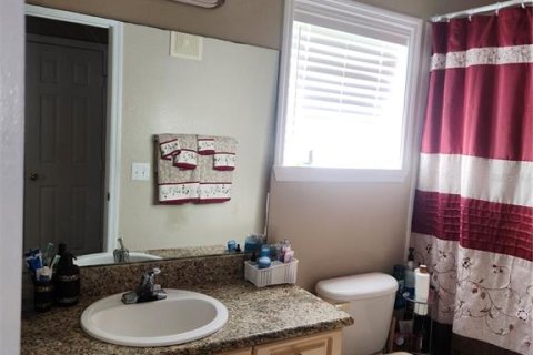 Condo in Orlando, Florida, 2 bedrooms  № 1821352 - photo 9