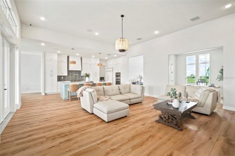 House in Ruskin, Florida 3 bedrooms, 246.93 sq.m. № 1876662 - photo 13
