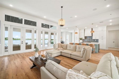 House in Ruskin, Florida 3 bedrooms, 246.93 sq.m. № 1876662 - photo 15